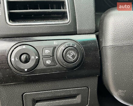 Белый Шевроле Каптива, объемом двигателя 2.23 л и пробегом 115 тыс. км за 9650 $, фото 13 на Automoto.ua