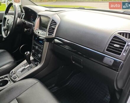 Белый Шевроле Каптива, объемом двигателя 2.2 л и пробегом 112 тыс. км за 13750 $, фото 74 на Automoto.ua