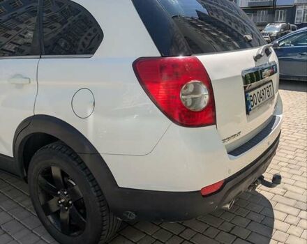 Білий Шевроле Каптіва, об'ємом двигуна 2.38 л та пробігом 170 тис. км за 9950 $, фото 42 на Automoto.ua