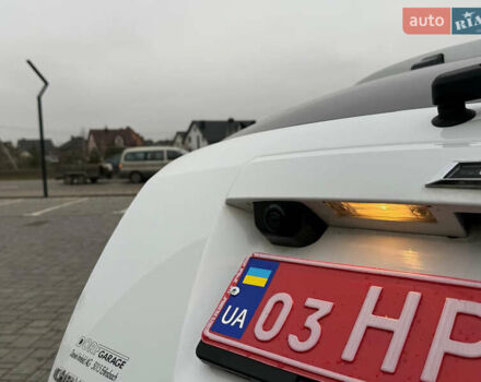 Белый Шевроле Каптива, объемом двигателя 2.2 л и пробегом 200 тыс. км за 11999 $, фото 8 на Automoto.ua