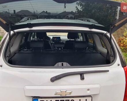 Белый Шевроле Каптива, объемом двигателя 2.2 л и пробегом 219 тыс. км за 9997 $, фото 22 на Automoto.ua