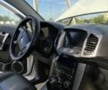 Белый Шевроле Каптива, объемом двигателя 2.2 л и пробегом 230 тыс. км за 10800 $, фото 2 на Automoto.ua