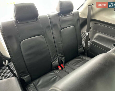 Белый Шевроле Каптива, объемом двигателя 2.23 л и пробегом 223 тыс. км за 8800 $, фото 29 на Automoto.ua