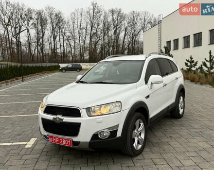 Белый Шевроле Каптива, объемом двигателя 2.2 л и пробегом 200 тыс. км за 11999 $, фото 3 на Automoto.ua