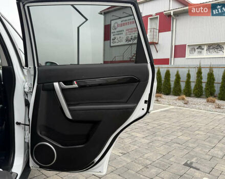 Белый Шевроле Каптива, объемом двигателя 2.2 л и пробегом 200 тыс. км за 11999 $, фото 42 на Automoto.ua