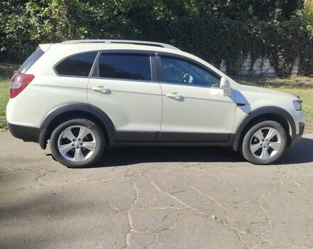 Шевроле Каптива 2012 в Каменское - Днепродзержинск на Automoto.ua Белый Шевроле Каптива, объемом двигателя 2.4 л и пробегом 176 тыс. км за 10500 $, фото 12 на Automoto.ua