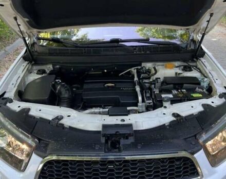 Белый Шевроле Каптива, объемом двигателя 2.23 л и пробегом 178 тыс. км за 12500 $, фото 14 на Automoto.ua