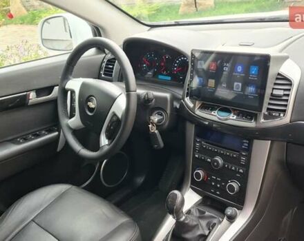 Белый Шевроле Каптива, объемом двигателя 2.2 л и пробегом 219 тыс. км за 9997 $, фото 30 на Automoto.ua