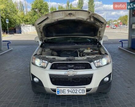 Білий Шевроле Каптіва, об'ємом двигуна 2.23 л та пробігом 173 тис. км за 9600 $, фото 37 на Automoto.ua