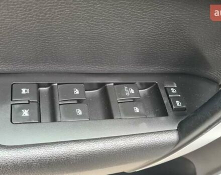 Белый Шевроле Каптива, объемом двигателя 2.2 л и пробегом 219 тыс. км за 9997 $, фото 39 на Automoto.ua