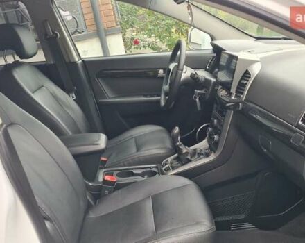 Белый Шевроле Каптива, объемом двигателя 2.2 л и пробегом 219 тыс. км за 9997 $, фото 53 на Automoto.ua