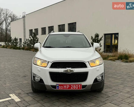 Белый Шевроле Каптива, объемом двигателя 2.2 л и пробегом 200 тыс. км за 11999 $, фото 20 на Automoto.ua