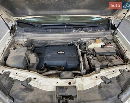 Білий Шевроле Каптіва, об'ємом двигуна 2.23 л та пробігом 173 тис. км за 9600 $, фото 38 на Automoto.ua