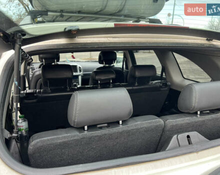 Білий Шевроле Каптіва, об'ємом двигуна 2.23 л та пробігом 210 тис. км за 9900 $, фото 10 на Automoto.ua