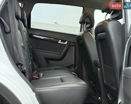 Белый Шевроле Каптива, объемом двигателя 2.2 л и пробегом 150 тыс. км за 12200 $, фото 37 на Automoto.ua