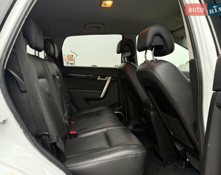 Белый Шевроле Каптива, объемом двигателя 2.2 л и пробегом 200 тыс. км за 11999 $, фото 29 на Automoto.ua