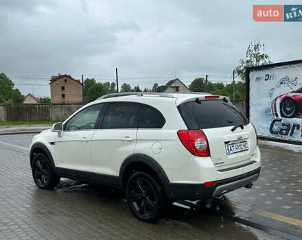 Белый Шевроле Каптива, объемом двигателя 2.23 л и пробегом 223 тыс. км за 8800 $, фото 6 на Automoto.ua