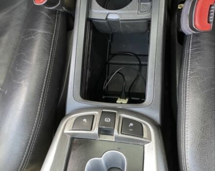 Белый Шевроле Каптива, объемом двигателя 2.2 л и пробегом 230 тыс. км за 10800 $, фото 7 на Automoto.ua