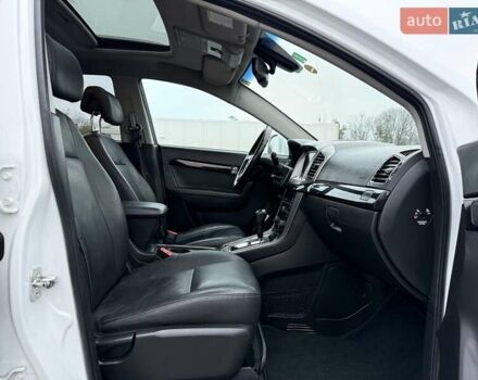 Белый Шевроле Каптива, объемом двигателя 2.2 л и пробегом 150 тыс. км за 12200 $, фото 44 на Automoto.ua