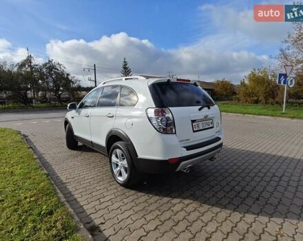 Белый Шевроле Каптива, объемом двигателя 2.2 л и пробегом 112 тыс. км за 13750 $, фото 13 на Automoto.ua