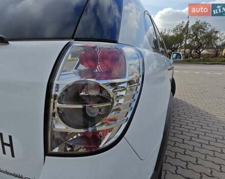 Белый Шевроле Каптива, объемом двигателя 2.2 л и пробегом 112 тыс. км за 13750 $, фото 44 на Automoto.ua