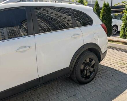 Білий Шевроле Каптіва, об'ємом двигуна 2.38 л та пробігом 170 тис. км за 9950 $, фото 39 на Automoto.ua