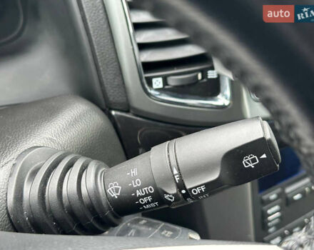 Белый Шевроле Каптива, объемом двигателя 2.23 л и пробегом 223 тыс. км за 8800 $, фото 24 на Automoto.ua