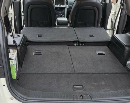 Белый Шевроле Каптива, объемом двигателя 2.23 л и пробегом 173 тыс. км за 10500 $, фото 7 на Automoto.ua