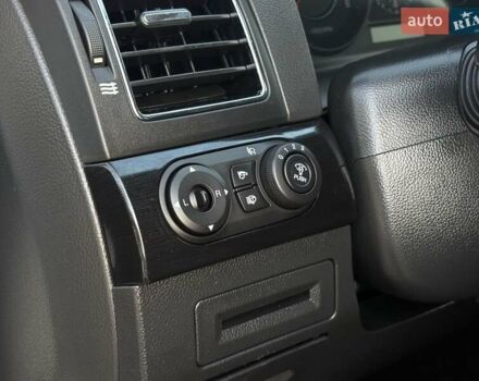 Білий Шевроле Каптіва, об'ємом двигуна 2.2 л та пробігом 200 тис. км за 11700 $, фото 15 на Automoto.ua