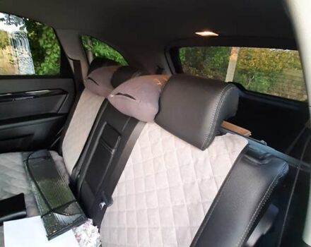 Белый Шевроле Каптива, объемом двигателя 3 л и пробегом 95 тыс. км за 12500 $, фото 6 на Automoto.ua