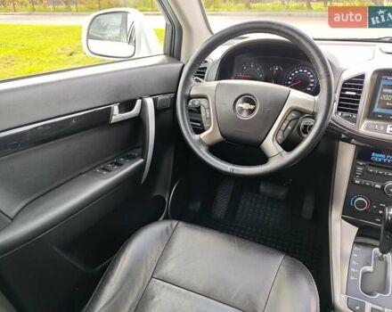 Белый Шевроле Каптива, объемом двигателя 2.2 л и пробегом 112 тыс. км за 13750 $, фото 61 на Automoto.ua