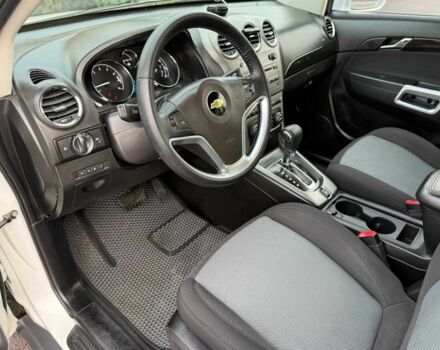 Белый Шевроле Каптива, объемом двигателя 2.4 л и пробегом 220 тыс. км за 8900 $, фото 14 на Automoto.ua