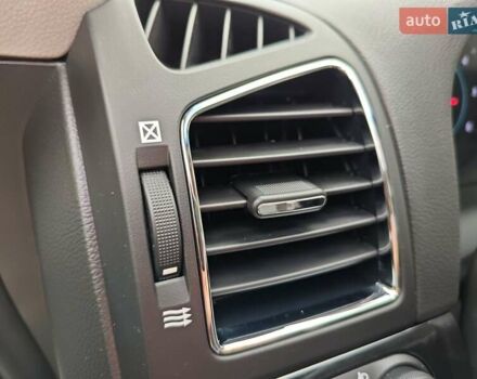 Белый Шевроле Каптива, объемом двигателя 2.2 л и пробегом 112 тыс. км за 13750 $, фото 67 на Automoto.ua