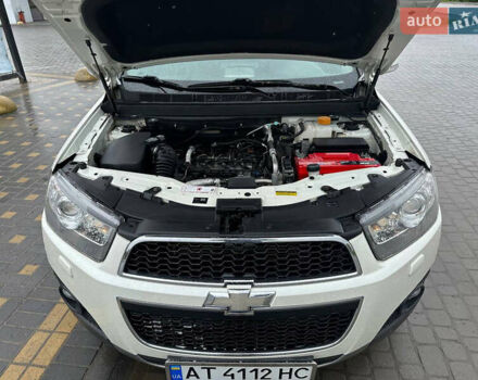 Белый Шевроле Каптива, объемом двигателя 2.23 л и пробегом 223 тыс. км за 8800 $, фото 30 на Automoto.ua