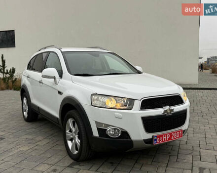 Белый Шевроле Каптива, объемом двигателя 2.2 л и пробегом 200 тыс. км за 11999 $, фото 21 на Automoto.ua