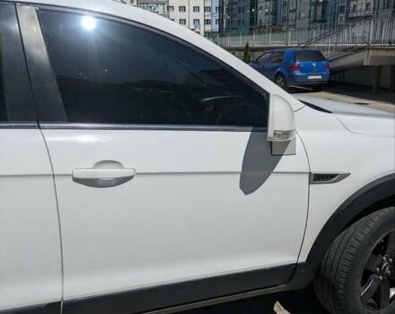 Білий Шевроле Каптіва, об'ємом двигуна 2.38 л та пробігом 170 тис. км за 9950 $, фото 19 на Automoto.ua