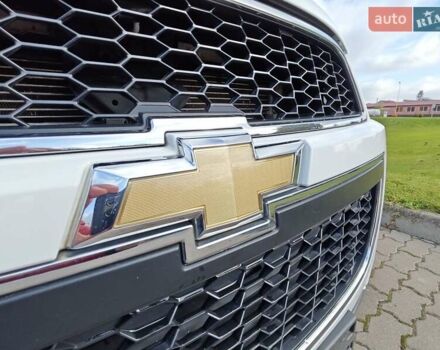 Белый Шевроле Каптива, объемом двигателя 2.2 л и пробегом 112 тыс. км за 13750 $, фото 40 на Automoto.ua