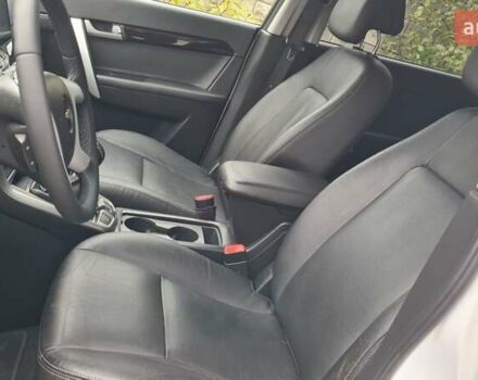 Белый Шевроле Каптива, объемом двигателя 2.2 л и пробегом 219 тыс. км за 9997 $, фото 43 на Automoto.ua