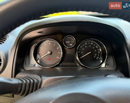 Белый Шевроле Каптива, объемом двигателя 2.38 л и пробегом 220 тыс. км за 9999 $, фото 14 на Automoto.ua