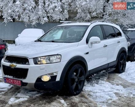 Белый Шевроле Каптива, объемом двигателя 2.2 л и пробегом 87 тыс. км за 12800 $, фото 7 на Automoto.ua