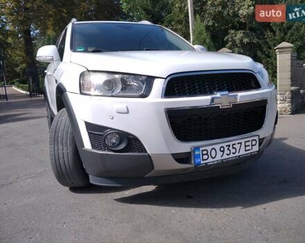 Белый Шевроле Каптива, объемом двигателя 2.2 л и пробегом 225 тыс. км за 10500 $, фото 1 на Automoto.ua