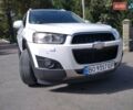 Белый Шевроле Каптива, объемом двигателя 2.2 л и пробегом 225 тыс. км за 10500 $, фото 1 на Automoto.ua