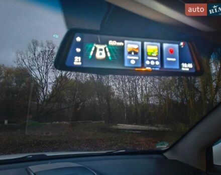 Белый Шевроле Каптива, объемом двигателя 2.23 л и пробегом 180 тыс. км за 14200 $, фото 4 на Automoto.ua