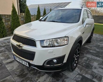 Белый Шевроле Каптива, объемом двигателя 2.2 л и пробегом 205 тыс. км за 11900 $, фото 3 на Automoto.ua