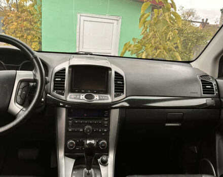 Шевроле Каптива 2013 в Луцке на Automoto.ua Белый Шевроле Каптива, объемом двигателя 2.23 л и пробегом 201 тыс. км за 10000 $, фото 7 на Automoto.ua