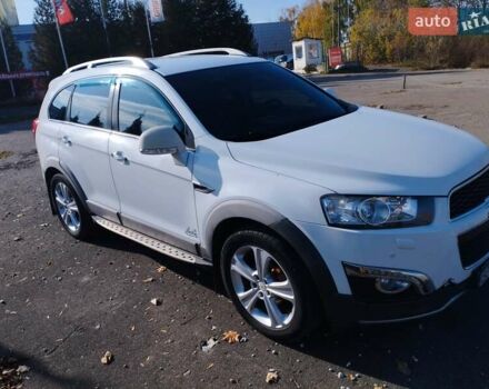 Белый Шевроле Каптива, объемом двигателя 2.23 л и пробегом 244 тыс. км за 13200 $, фото 13 на Automoto.ua