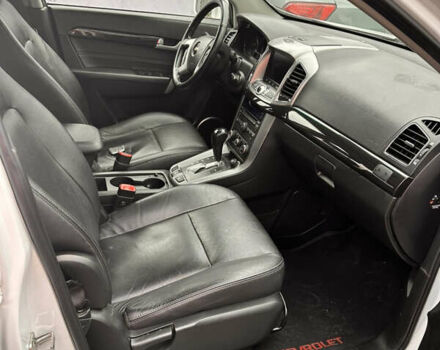 Шевроле Каптива 2013 в Луцке на Automoto.ua Белый Шевроле Каптива, объемом двигателя 2.23 л и пробегом 201 тыс. км за 10000 $, фото 12 на Automoto.ua