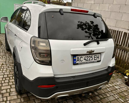 Шевроле Каптива 2013 в Луцке на Automoto.ua Белый Шевроле Каптива, объемом двигателя 2.23 л и пробегом 201 тыс. км за 10000 $, фото 3 на Automoto.ua