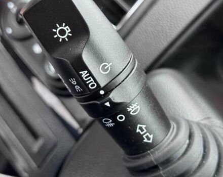 Белый Шевроле Каптива, объемом двигателя 2.2 л и пробегом 87 тыс. км за 12800 $, фото 32 на Automoto.ua