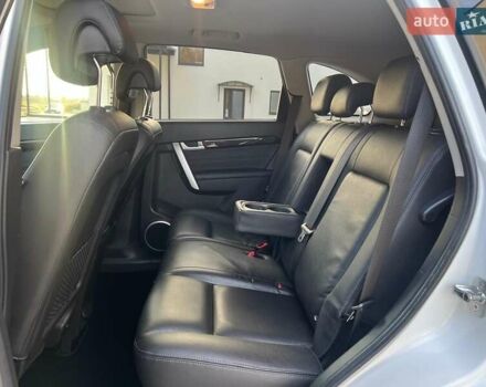 Белый Шевроле Каптива, объемом двигателя 2.2 л и пробегом 187 тыс. км за 12900 $, фото 27 на Automoto.ua